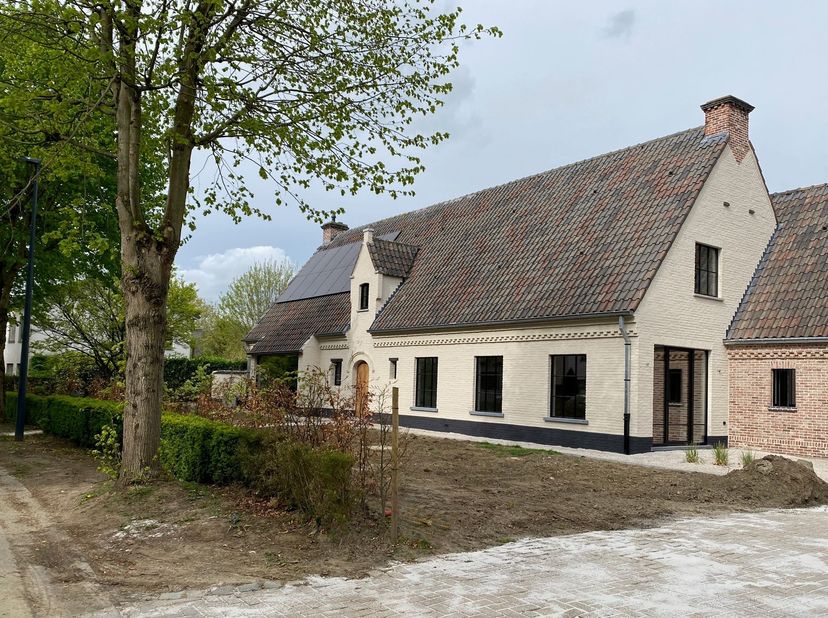 Maison à vendre
                    à 9070 Heusden